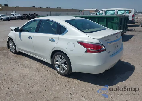 2015 Nissan Altima 2.5 Sl z USA, uszkodzony, nr VIN 1N4AL3APXFN364128